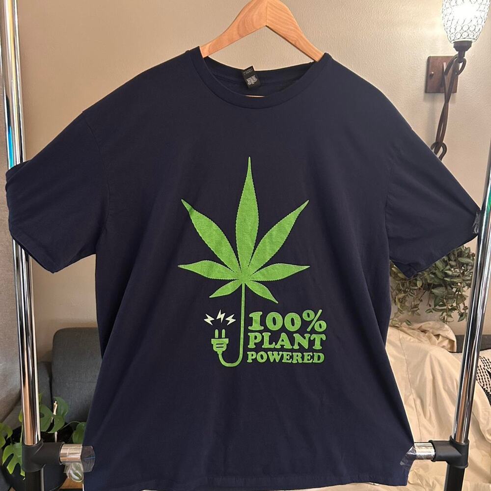 Plant Powered Graphic Tee 2XL Black Green Leaf Vegan Stoner Streetwear MaryJane - Picture 3 of 5